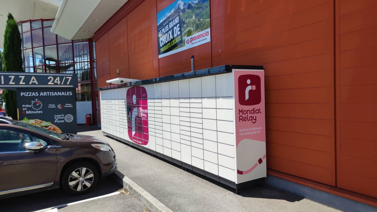 Locker 24/7 Carrefour Market Douvaine, Avenue de Thonon, 74140 Douvaine