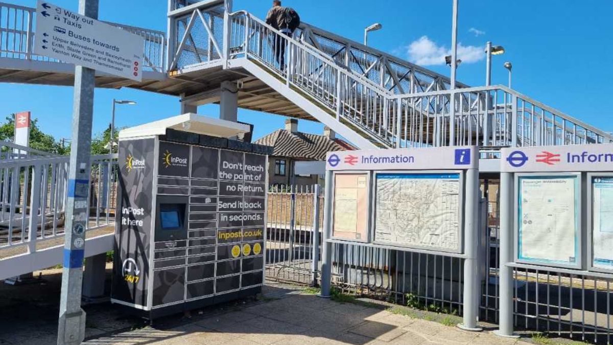 Zdjęcie paczkomatu od InPost: InPost UKLON00283