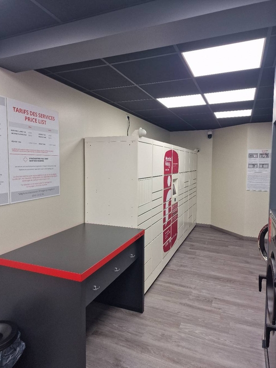Locker Speed Queen, 38 38 Rue des Bourets, 92150 Suresnes