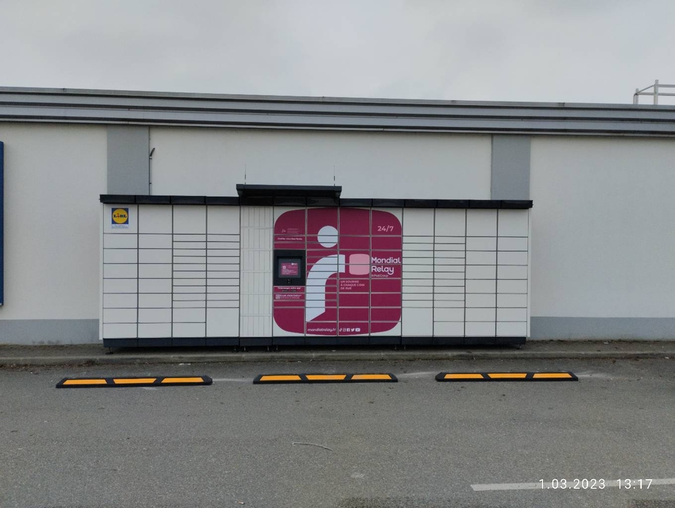 Locker 24/7 Lidl St Etienne de, 20 20 Route de Grenoble, 38590 Saint-Étienne-de-Saint-Geoirs