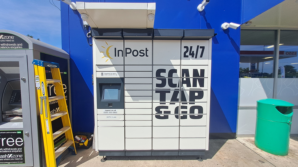 InPost's photo of the locker: InPost UK00451330