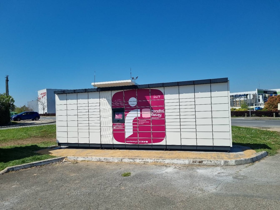 Locker 24/7 Bel'O Jet Le Coudray, 7 7 Le Forum, 28630 Le Coudray