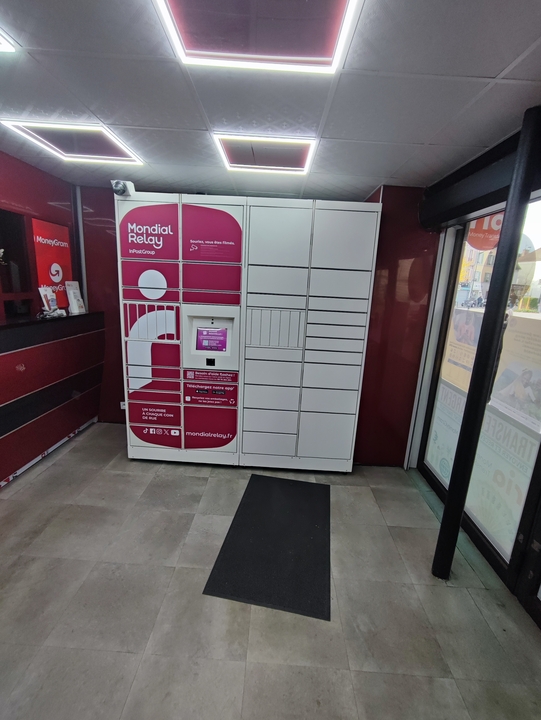 Locker Yanis Transfert, 3 3 Place Galignani, 91100 Corbeil-Essonnes
