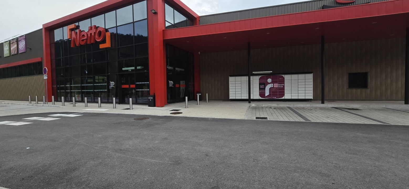 Locker 24/7 Netto 25130 Villers-Le-Lac, 4 D461, 25130 Villers-le-Lac