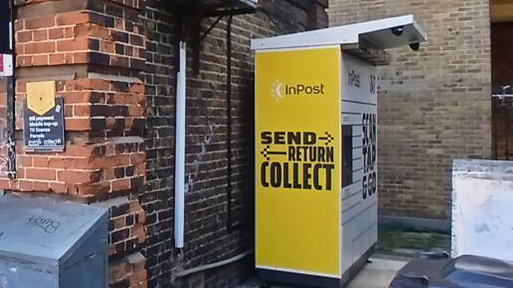 InPost's photo of the locker: InPost UK00330416