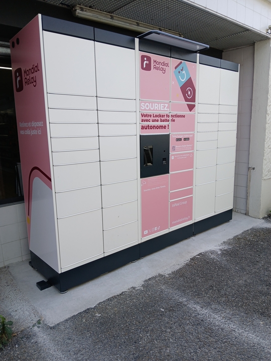 Locker 24/7 Coop, Boulevard Kennedy, 24750 Trélissac