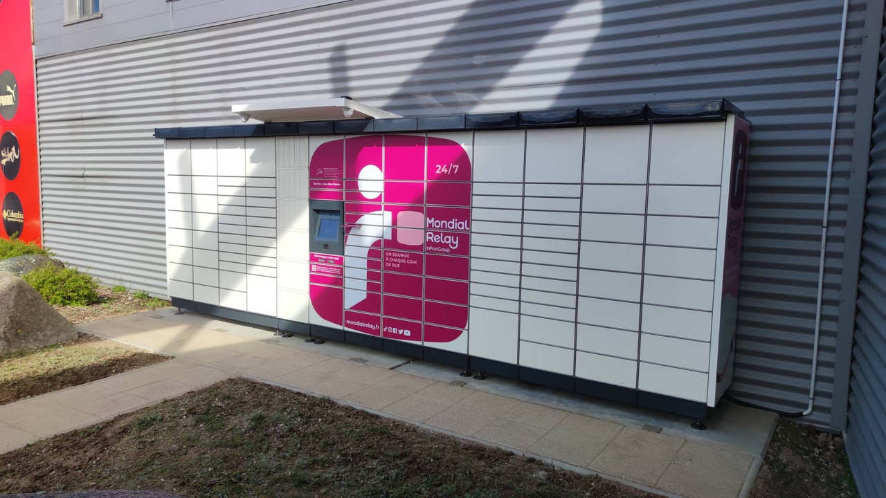 Locker 24/7 Sport 2000 67600 Selestat, 10 10 Rue de l'Industrie, 67600 Sélestat