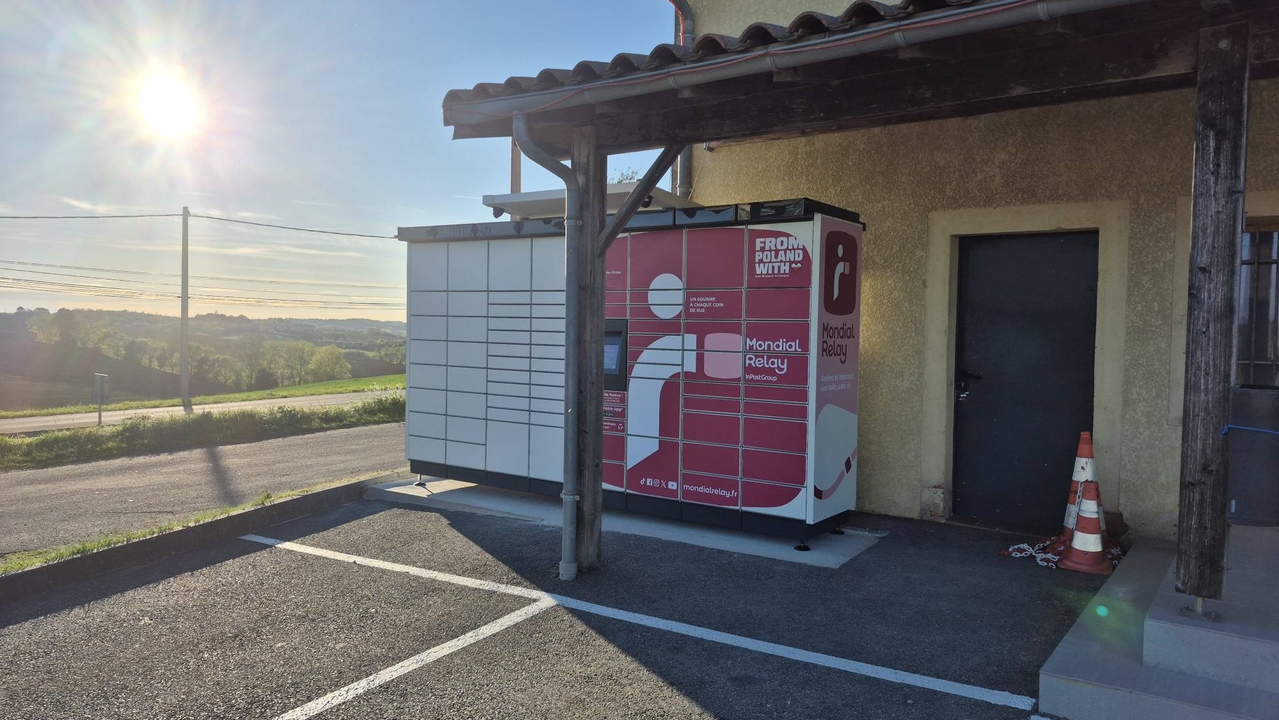 Locker 24/7 Centre commercial Le Buisson, 1 1 Le Buisson, 31560 Nailloux
