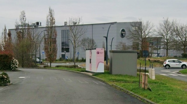 Locker 24/7 Cycles Cesbron les Ponts de Ce, 2 2 Rue Lino Ventura, 49130 Les Ponts-de-Cé