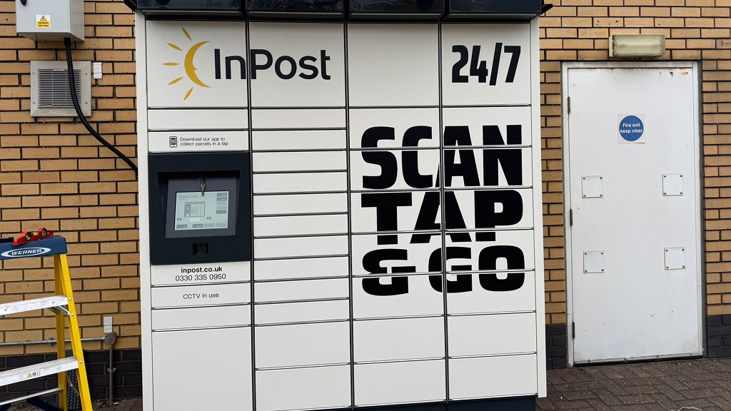 Foto del casillero de InPost: InPost UK00129536