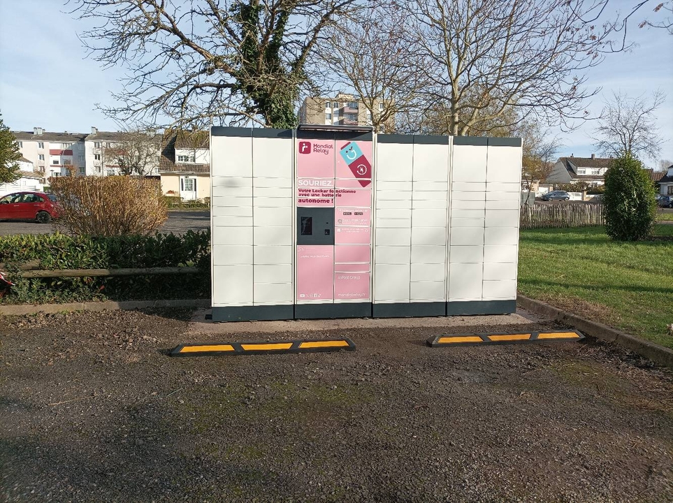 Locker 24/7 ARGENTAN Résidence Rue De Picardie, 7 7 Rue de Picardie, 61200 Argentan