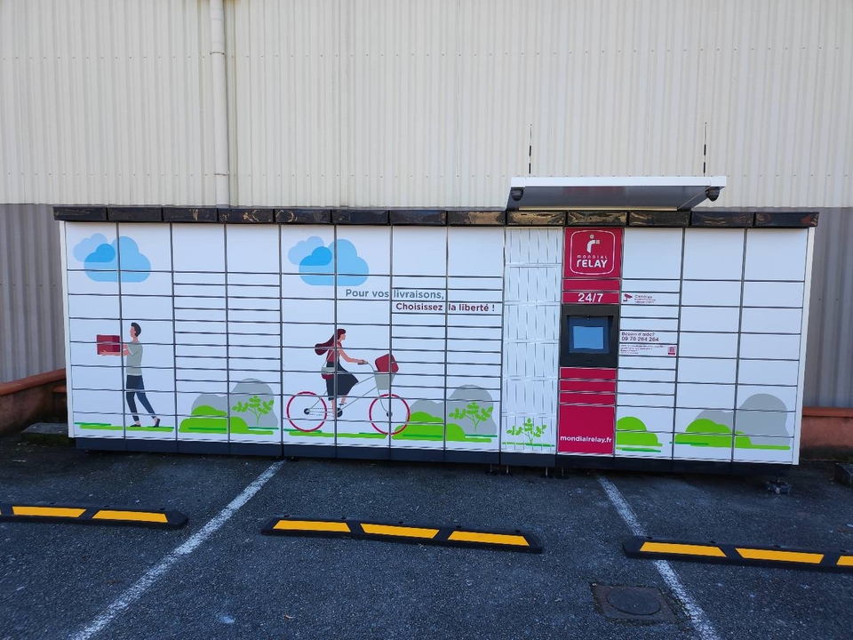 Locker 24/7 Intermarche Coutra, 2 Rue des Bouquets, 33230 Coutras