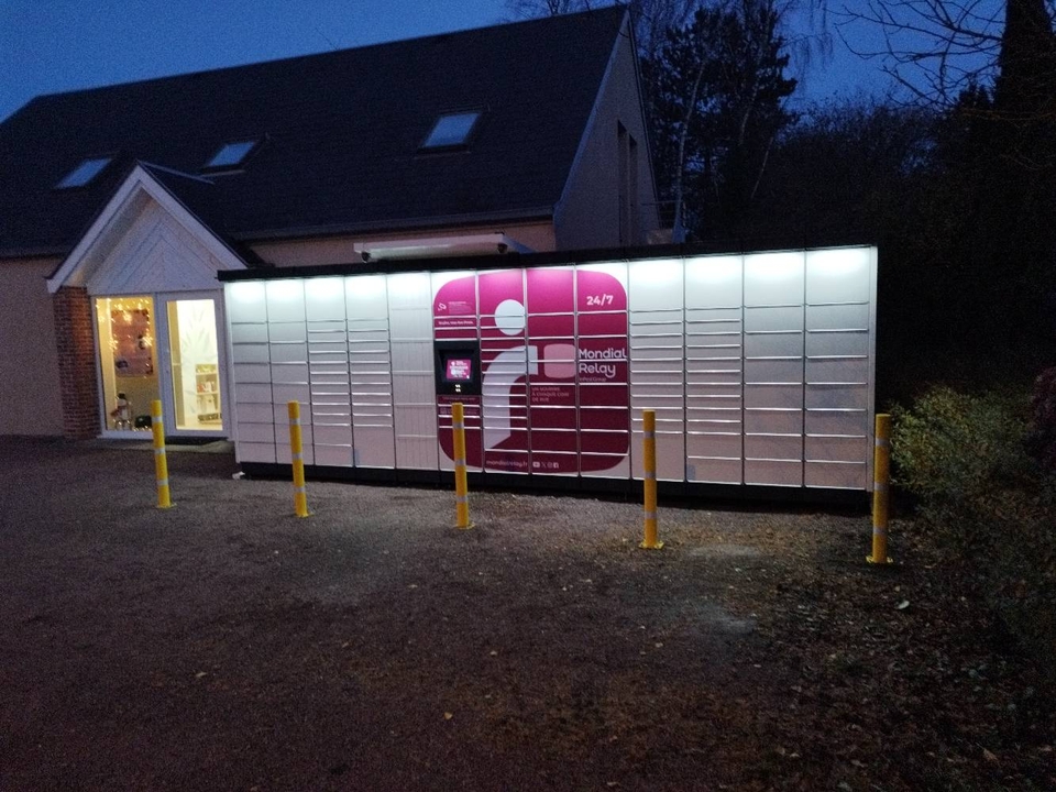 Locker 24/7 Belle Et Naturelle 50750 Bourgvallées, 2 2 Rue des Sports, 50750 Bourgvallées