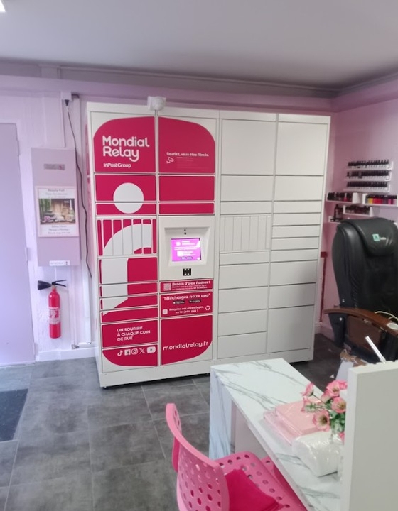 Locker Beauty Full, 228 228 Rue de Paris, 95150 Taverny