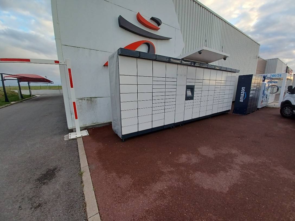 Locker 24/7 Intermarché 77515, Zac des Près du Bourdeau, 77515 Faremoutiers