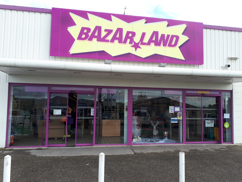 Bazarland, 1497 Route de Nîmes, 30560 Saint-Hilaire-de-Brethmas