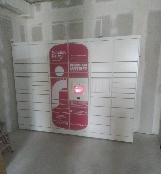 Locker Miroir Opticien, Place du Docteur Roux, 78400 Chatou