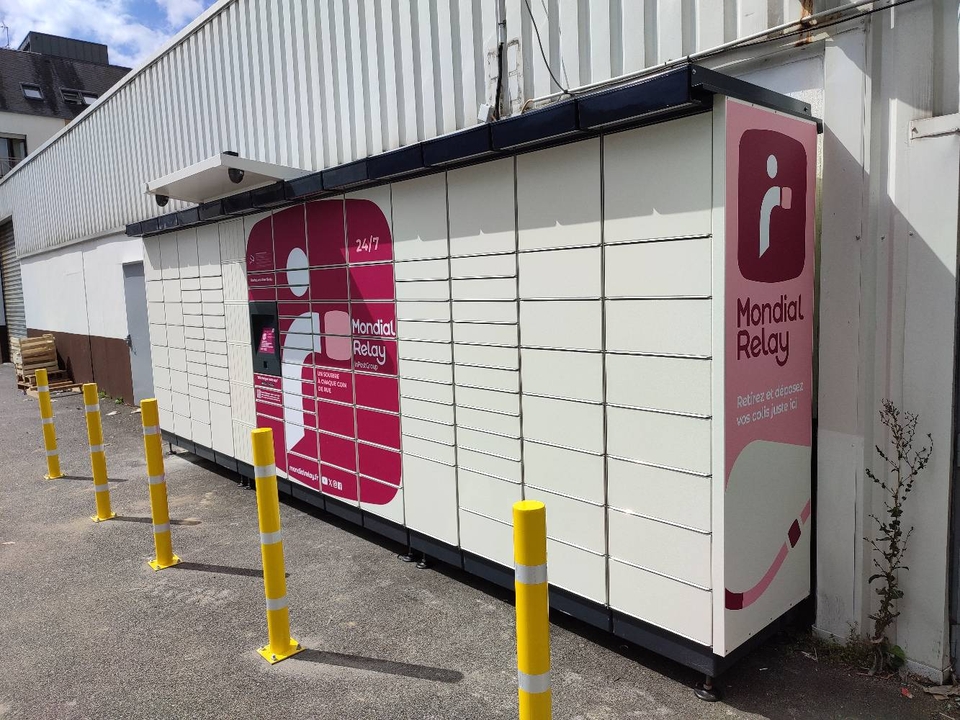 Locker 24/7 Parking Intermarche Buat Nantes, 105 105 Rue Général Buat, 44000 Nantes