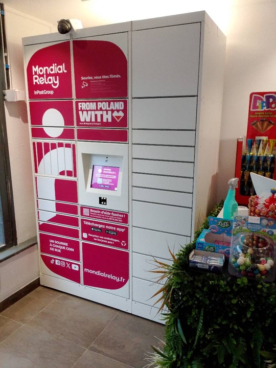 Locker Pocket market, 147 146 Rue du Long Pot, 59800 Lille