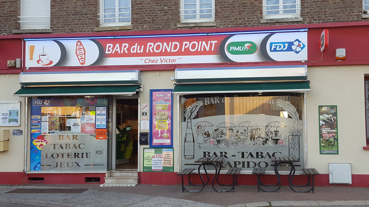 Bar Tabac du Rond Point Woincourt, 4 Rue du Chevalier de la Barre, 80520 Woincourt