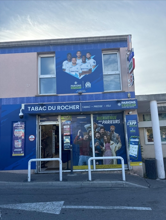 Tabac du Rocher, 19 Avenue Jean Moulin, 13127 Vitrolles
