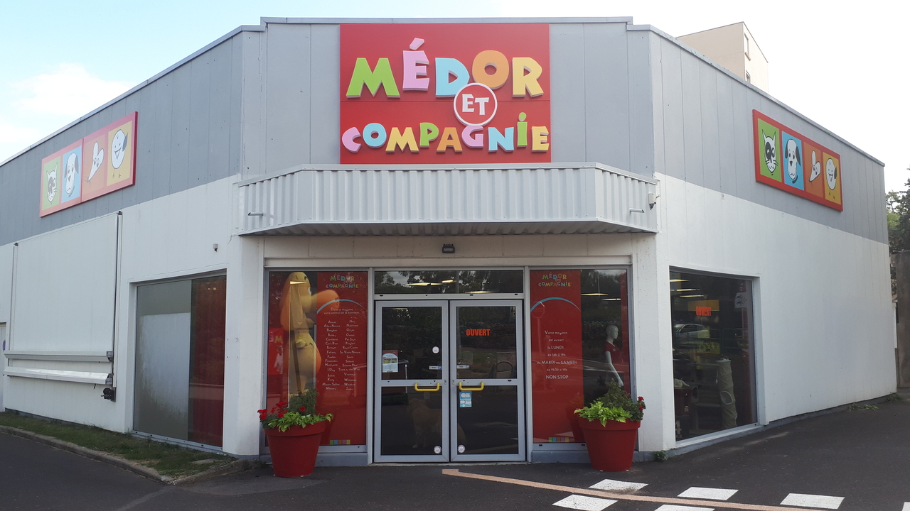 Medor et Compagnie, 52 Allée des Ailes, 03200 Vichy