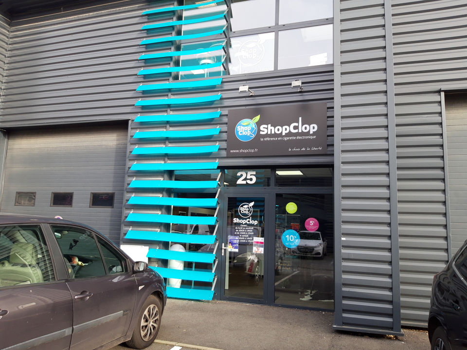 Shop Clop, 11 Voie du Testelet, 27100 Val-de-Reuil