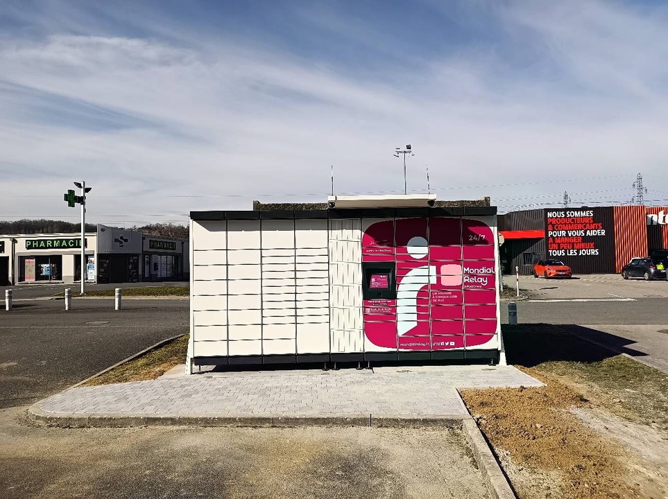 Locker 24/7 Intermarche Saint-, Lieu dit Chassagne, 71118 Saint-Martin-Belle-Roche