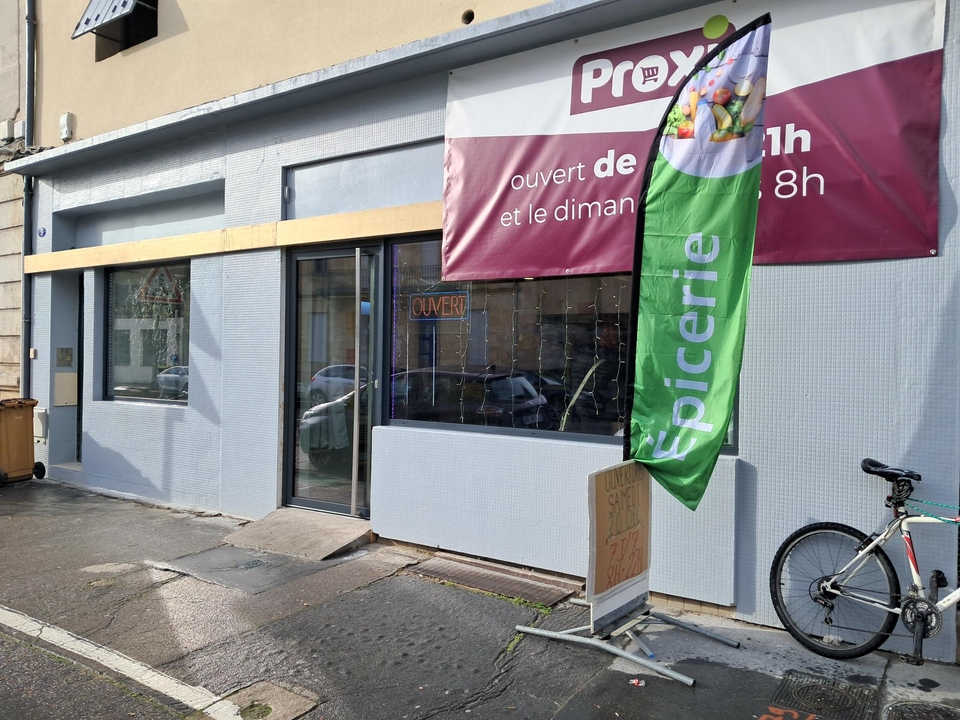 Proxi Libourne, 9 Avenue Georges Clémenceau, 33500 Libourne