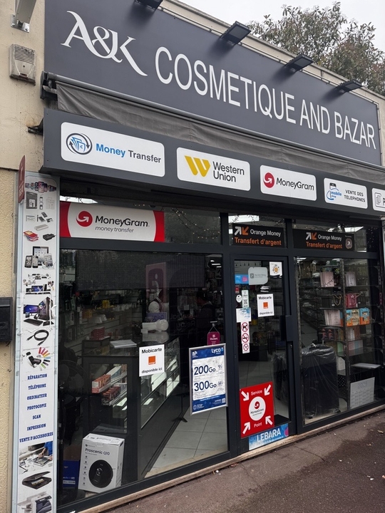 A&k Cosmetique And Bazar, 3 Boulevard de la Gare, 94470 Boissy-Saint-Léger