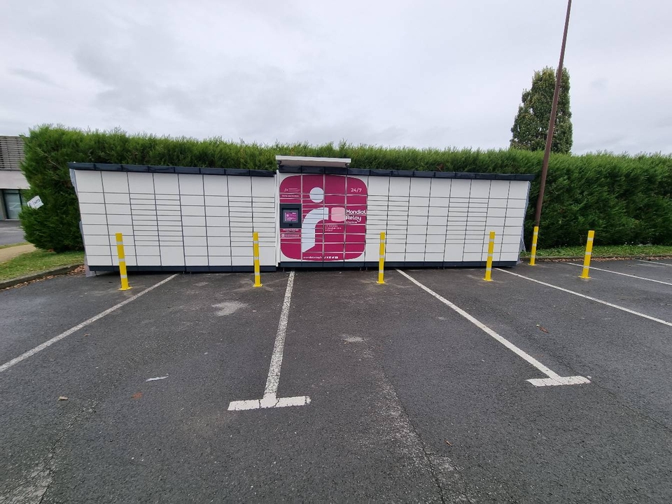Locker 24/7 Super U 35190 Tinténiac, 6 Rue du Papegault, 35190 Tinténiac