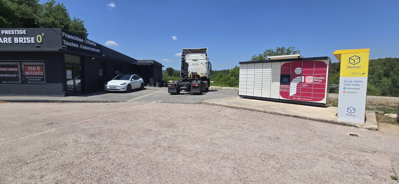 Locker Prestige Parebrise Brignoles, 4 Chemin du Luc, 83170 Brignoles