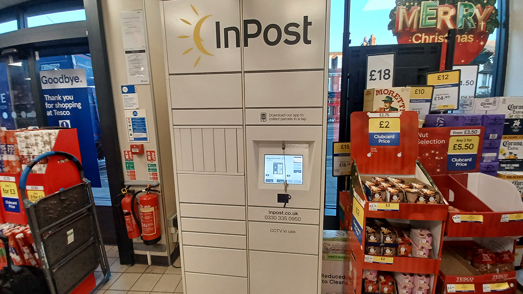 Zdjęcie paczkomatu od InPost: InPost UK00192984