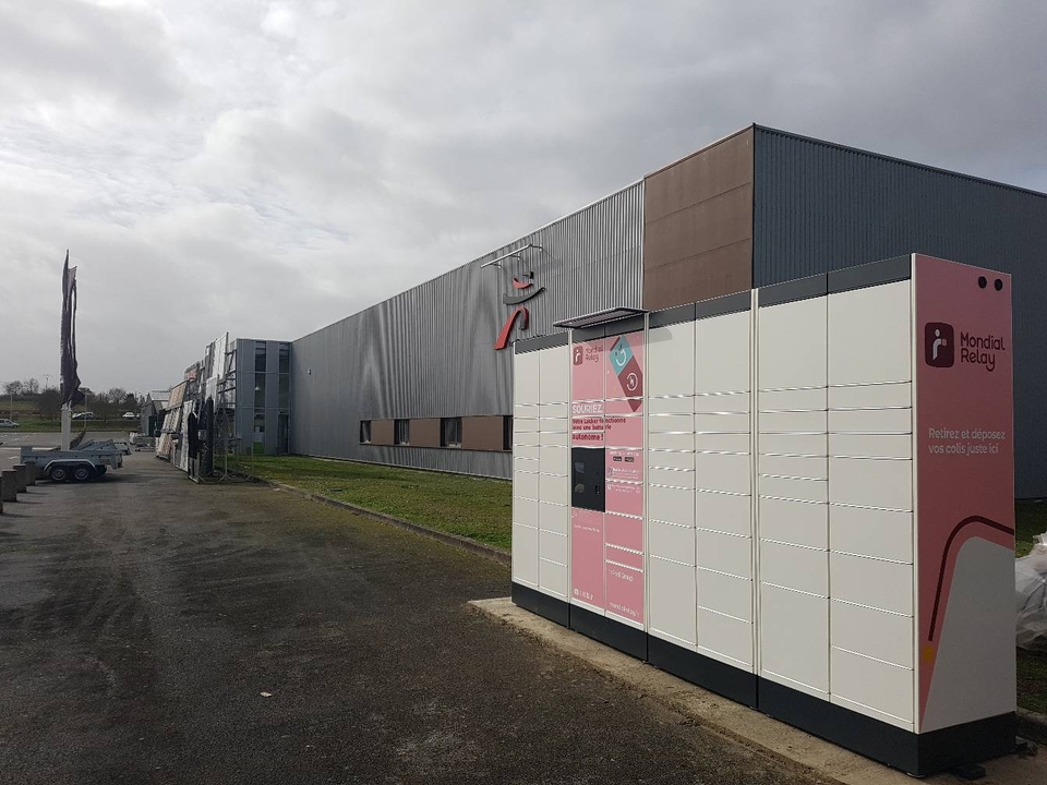 Locker 24/7 Bricomarché SAINTE MAURE DE TOURAINE, 12 10 Rue des Marchaux, 37800 Sainte-Maure-de-Touraine