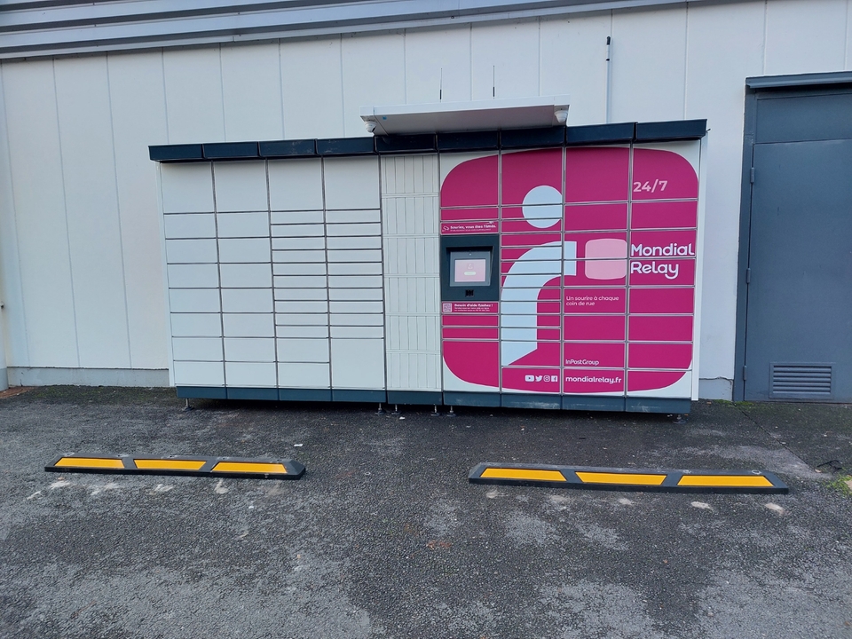Locker 24/7 Lidl St Medard, 49 49 Avenue Descartes, 33160 Saint-Médard-en-Jalles