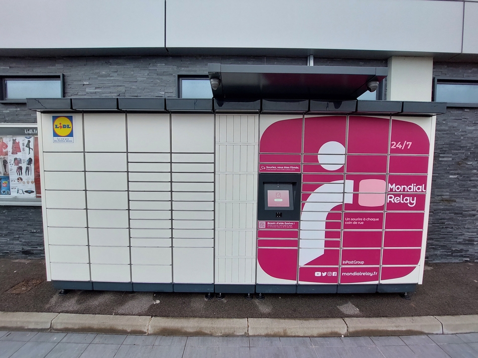 Locker 24/7 Lidl Cambrai, 68 68 Avenue de Valenciennes, 59400 Cambrai