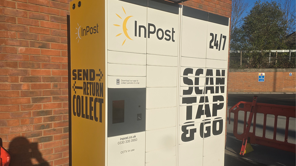 Zdjęcie paczkomatu od InPost: InPost UK00032972