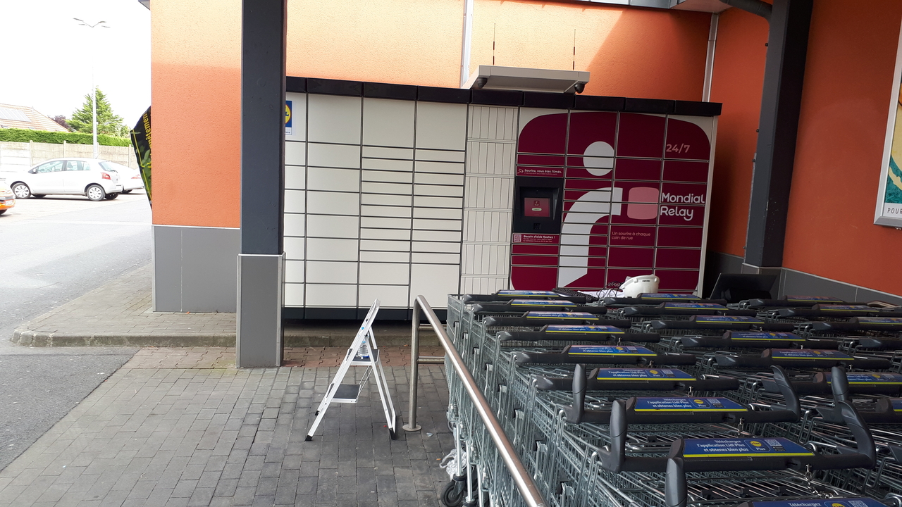 Locker Lidl Levant Tourcoing, 150 150 Rue du Levant, 59200 Tourcoing