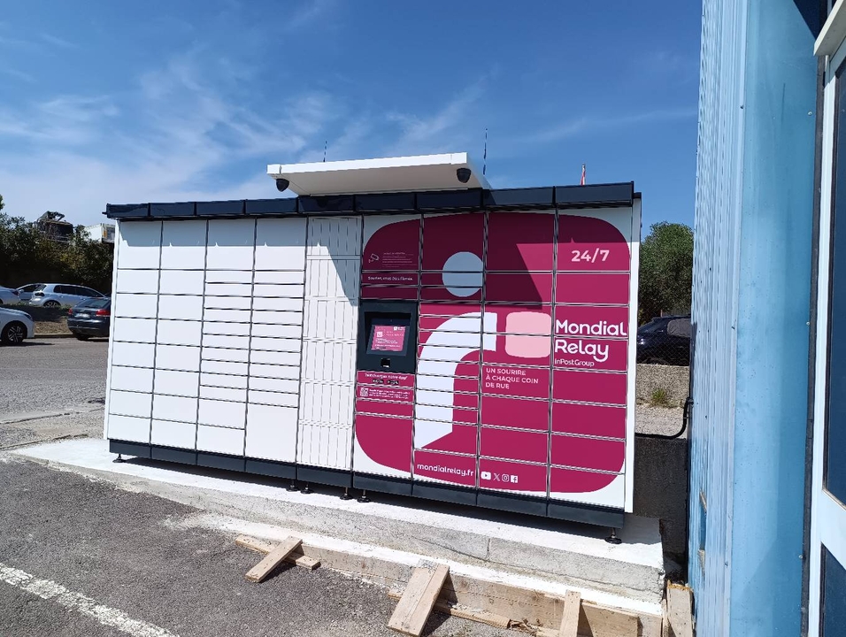 Locker 24/7 Unik Esat L'Envol 34170 Castelnau le Lez, 650 650 Avenue Blaise Pascal, 34170 Castelnau-le-Lez