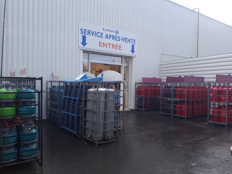 E.leclerc Lescure Sav Derriere le Magasin, Route de Carmaux, 81380 Lescure-d'Albigeois