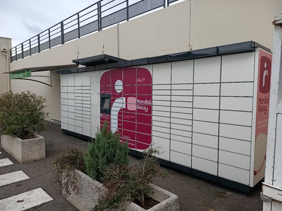 Locker 24/7 Intermarche Condom, Ld Le Portail Rouge rue Bonnemaison,, 32100 Condom