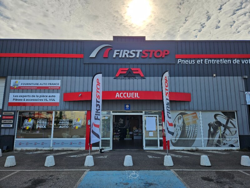 Locker 24/7 First Stop Istres, 1 1 Allée Mongolfier, 13800 Istres
