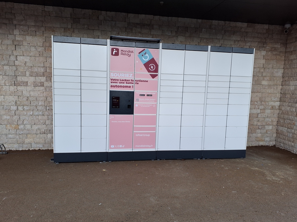 Locker 24/7 E.Leclerc, 37 37 Bis Avenue Ernest et Aimee Touyarou, 32800 Eauze
