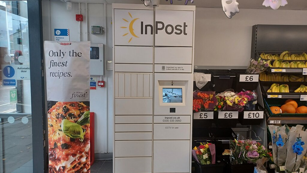 Zdjęcie paczkomatu od InPost: InPost UK00192742