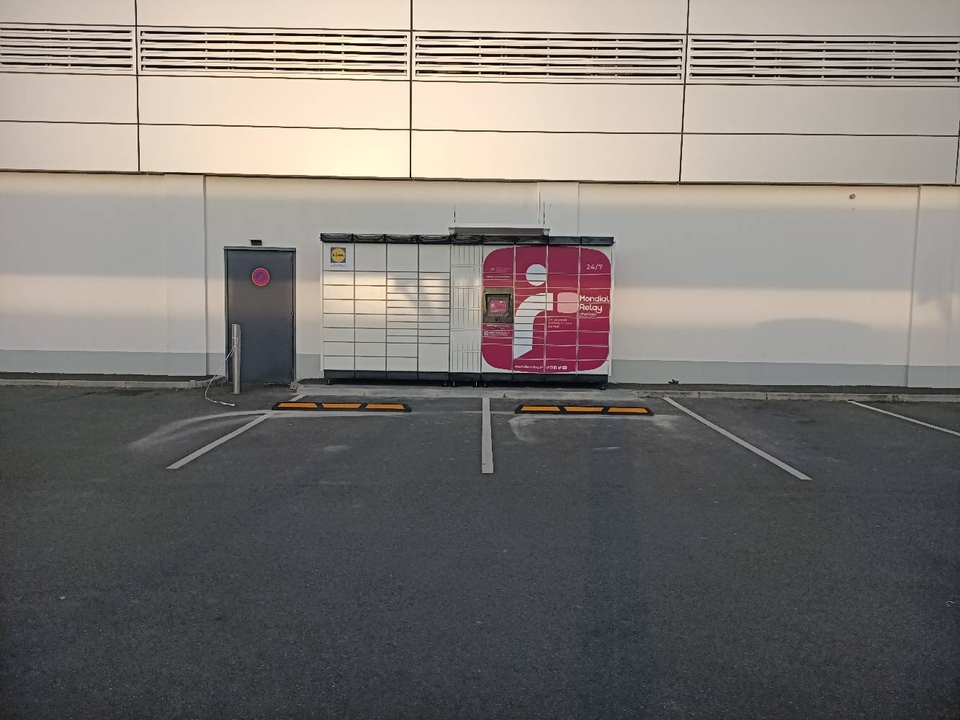 Locker 24/7 Lidl Rochefort Fuller, 17 8 Avenue William Fuller, 17300 Rochefort