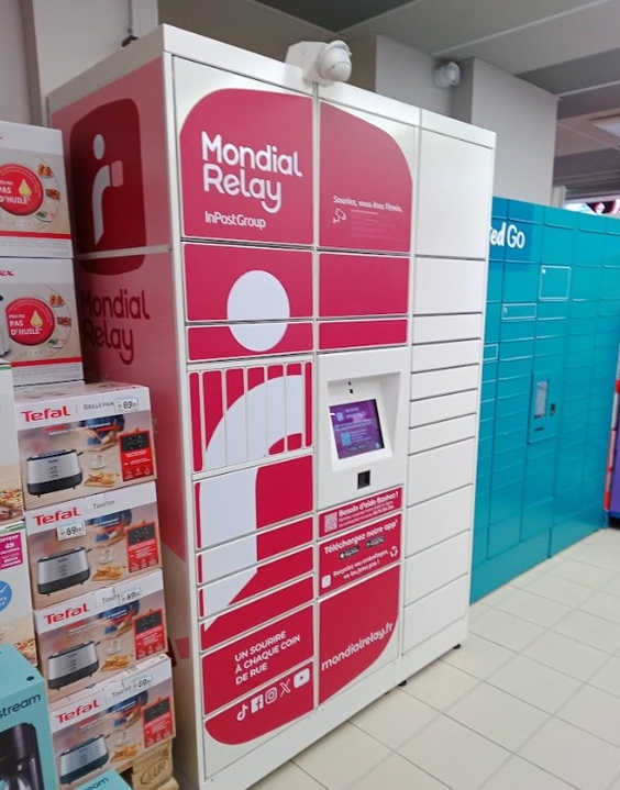 Locker Carrefour Market, 285 282 Rue Lecourbe, 75015 Paris