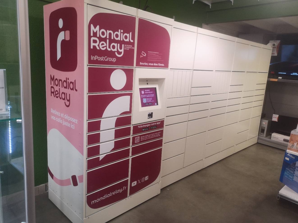 Locker Cash Express 73100 Aix les Bains, 10 10 Avenue de Marlioz, 73100 Aix-les-Bains