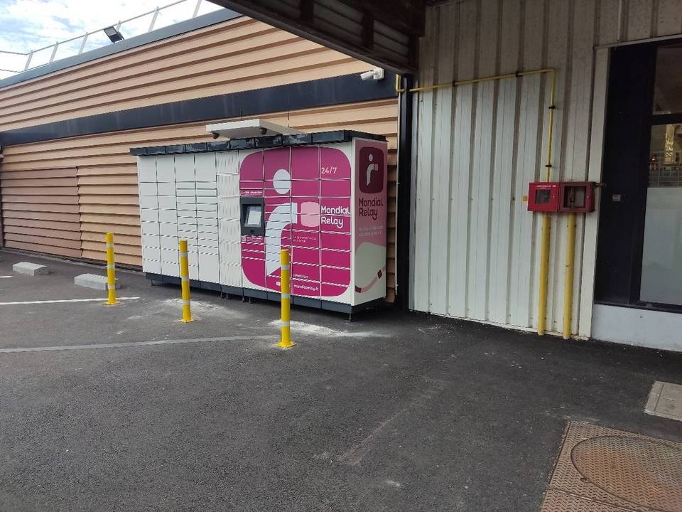 Locker 24/7 Netto Hennebont, Rue de la Révolution Kergroix, 56700 Hennebont