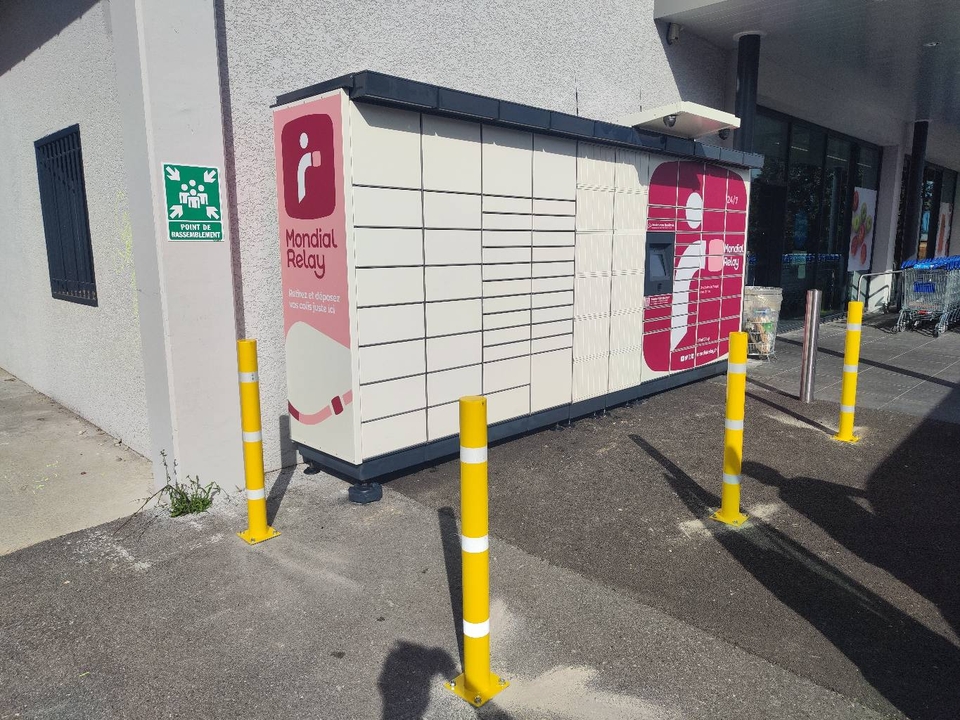 Locker 24/7 Aldi St Genis de P, 147 147 Rue du Mont Rond, 01630 Saint-Genis-Pouilly
