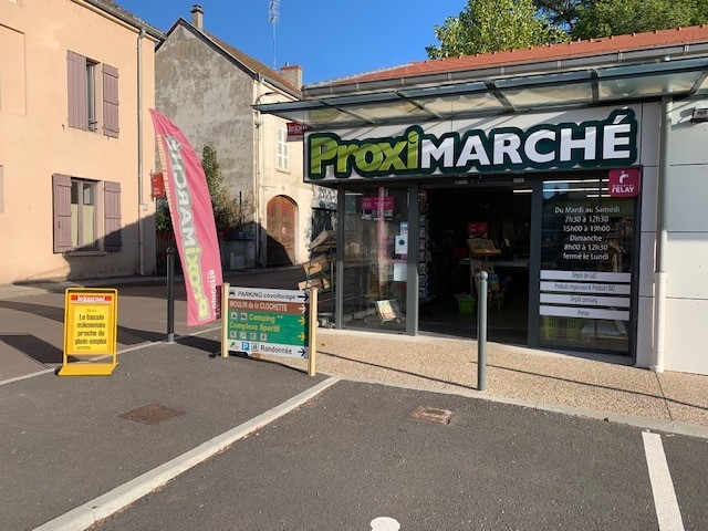 Proximarche Salornay sur Guye, 1 Place de la Clochette, 71250 Salornay-sur-Guye